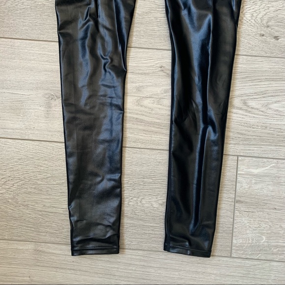 knix Pants & Jumpsuits Knit Black The Birds Papaya Box Limited